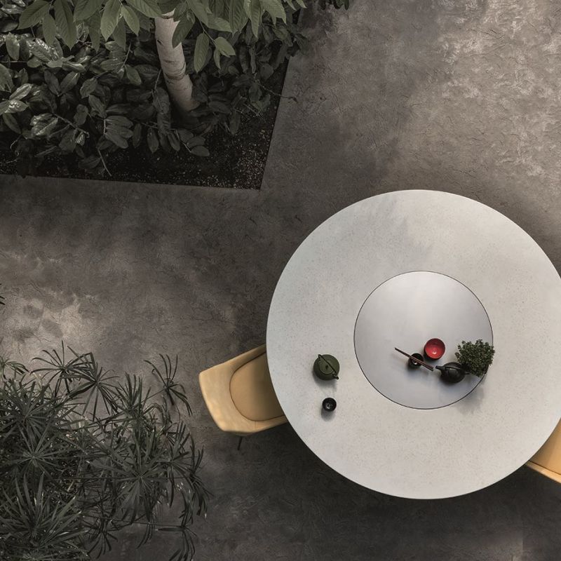 N&aacute;bytek Alivar